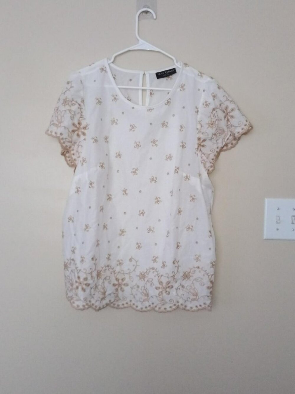Women's Embroidered Eyelet Top Size 18/20-Lane Bryant
